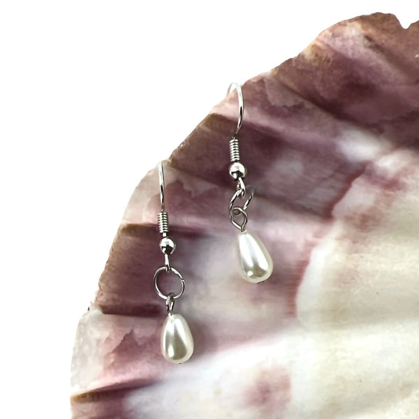 Minimalist Pearl Dangles